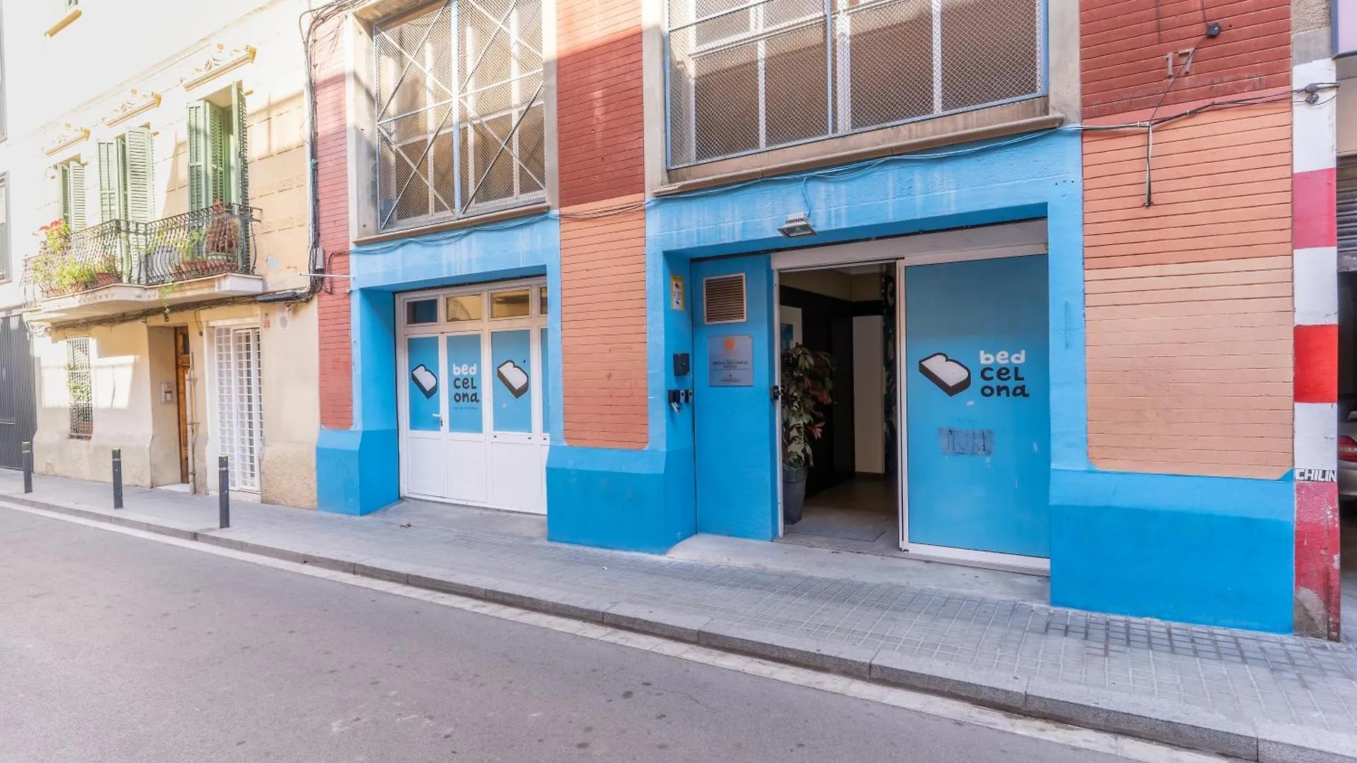 Bedcelona Gracia Hostel 바르셀로나 0*,  스페인