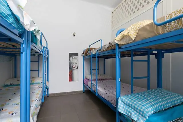 Bedcelona Gracia Hostel 바르셀로나