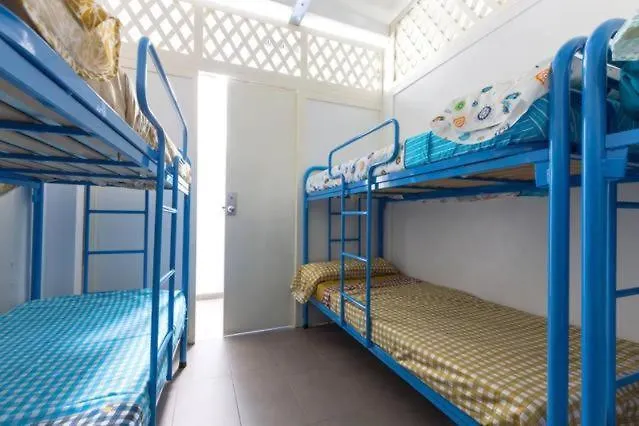 Bedcelona Gracia Hostel 바르셀로나 0*,  스페인